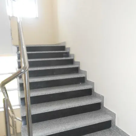 Apartamento Lux Opera 1